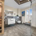 Admiralsblick- 2 Og, Sauna, Grosse Dusche, Balkon, Blick Auf Hafenbecken Apartment Olpenitz